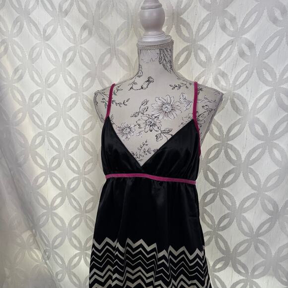 Missoni for Target Babydoll top Nighty Sleep Cami Black & White with pink trim - Picture 7 of 7